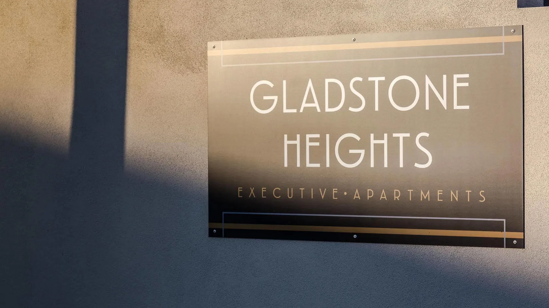 Gladstone Heights Executive Apartments Aparthotel